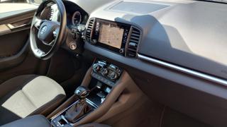 SKODA Karoq usata, con Sensori di parcheggio anteriori