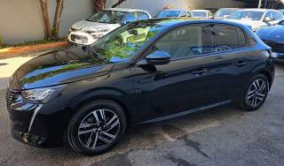 PEUGEOT 208 usata, con Airbag laterali