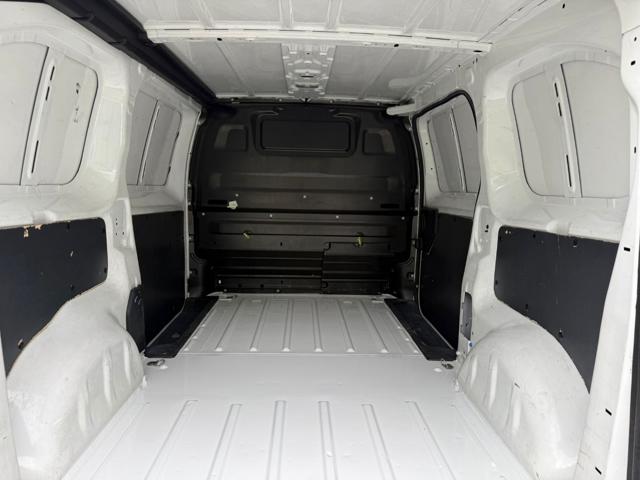 OPEL Vivaro usata, con Park Distance Control