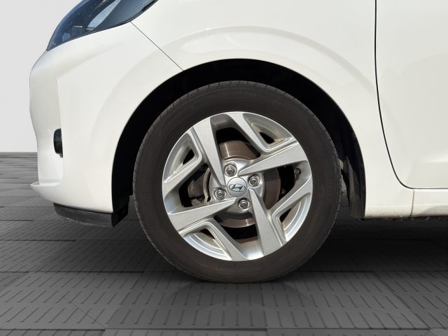 HYUNDAI i10 usata 15