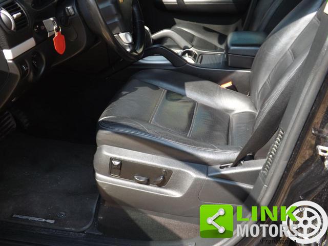 PORSCHE Cayenne usata, con Regolazione elettrica sedili