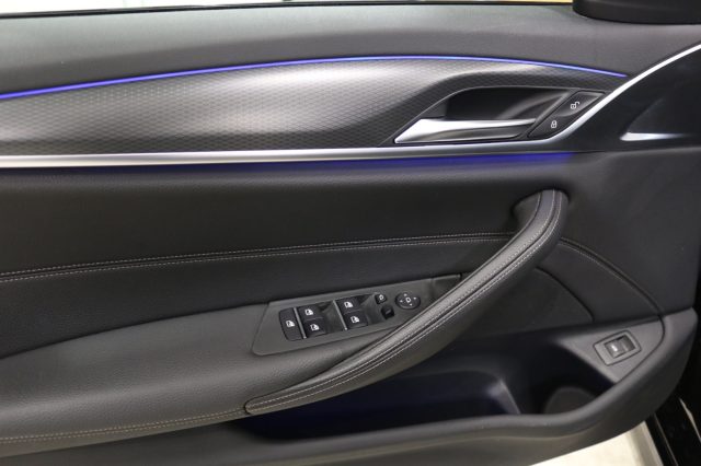 BMW 520 usata, con Autoradio digitale