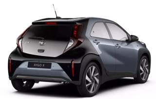 TOYOTA Aygo X usata, con Airbag laterali