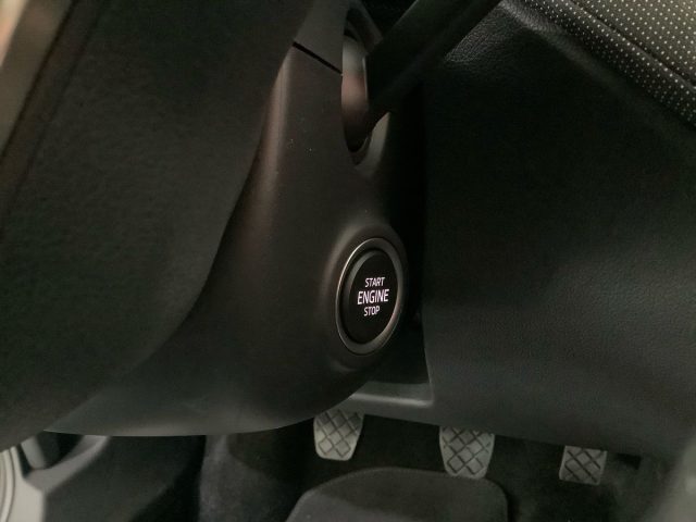 SKODA Fabia usata, con Sensore di luce