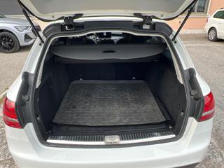 MERCEDES-BENZ C 220 usata 37