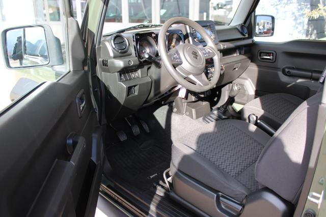 SUZUKI Jimny usata, con Cerchi in lega