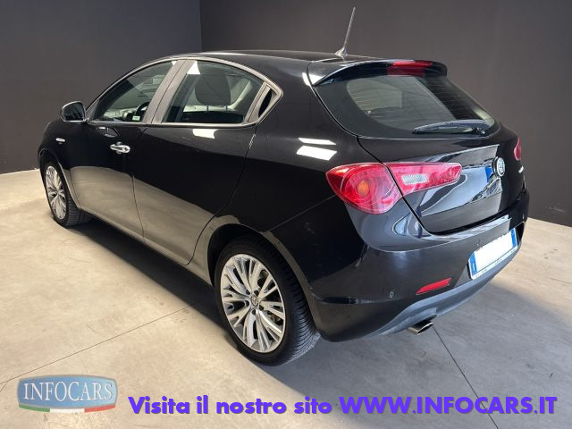 ALFA ROMEO Giulietta usata, con Airbag
