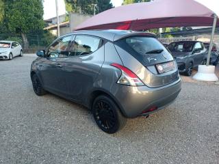 LANCIA Ypsilon usata, con Autoradio