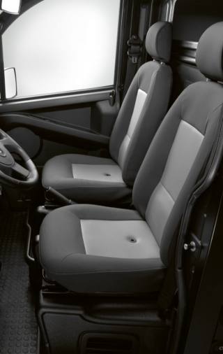 AIXAM E-Truck usata 4