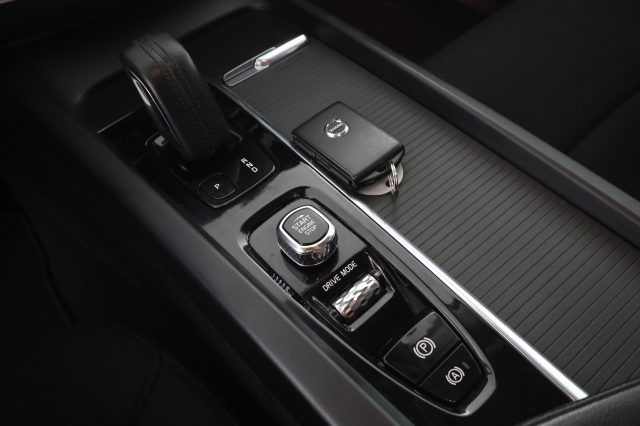 VOLVO XC60 usata 12