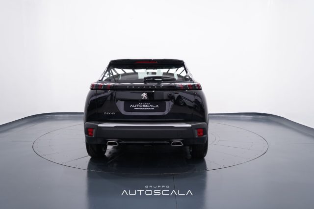PEUGEOT 2008 usata, con Autoradio