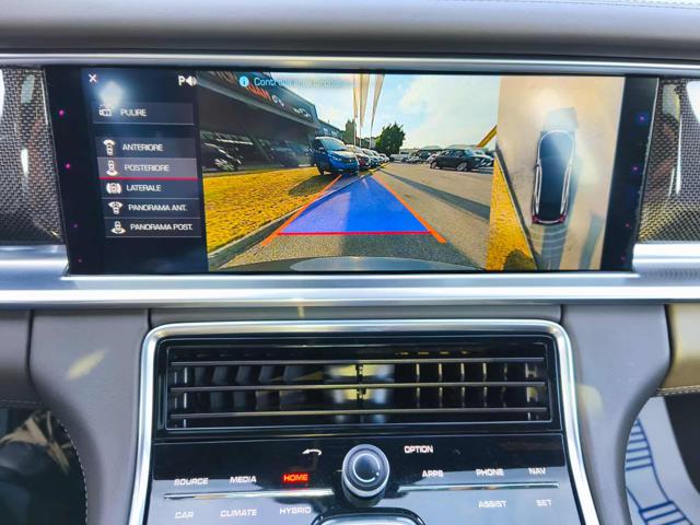 PORSCHE Panamera usata, con Park Distance Control