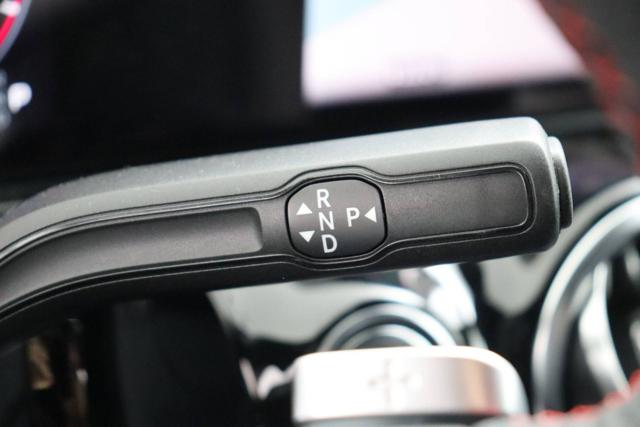 MERCEDES-BENZ GLA 250 usata, con Cruise Control