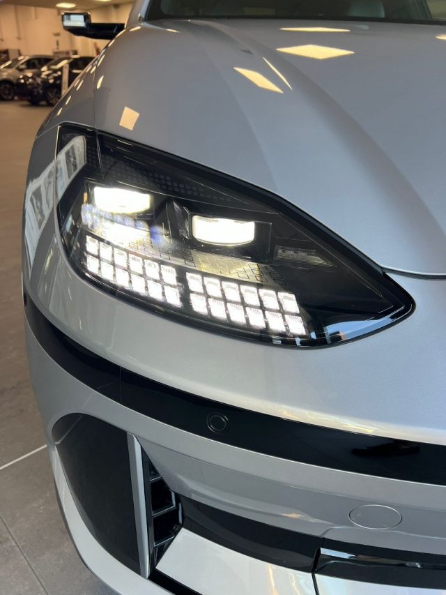 HYUNDAI Ioniq 6 usata, con Autoradio
