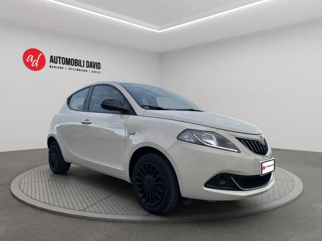 LANCIA Ypsilon usata, con Airbag