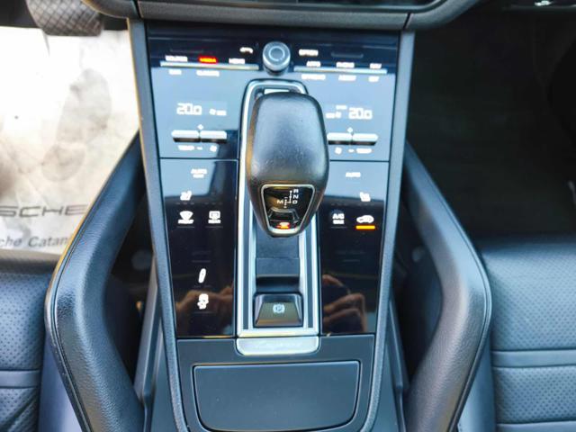 PORSCHE Cayenne usata, con Regolazione elettrica sedili