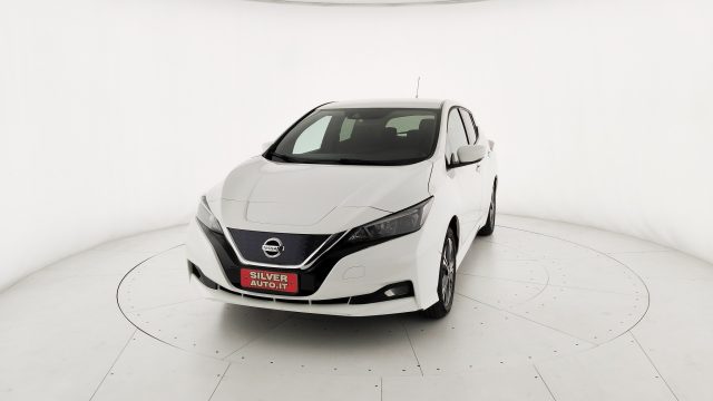 NISSAN Leaf usata, con MP3