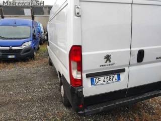 PEUGEOT Boxer usata, con Alzacristalli elettrici