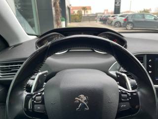 PEUGEOT 308 usata, con Autoradio