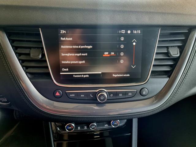 OPEL Grandland X usata, con Park Distance Control