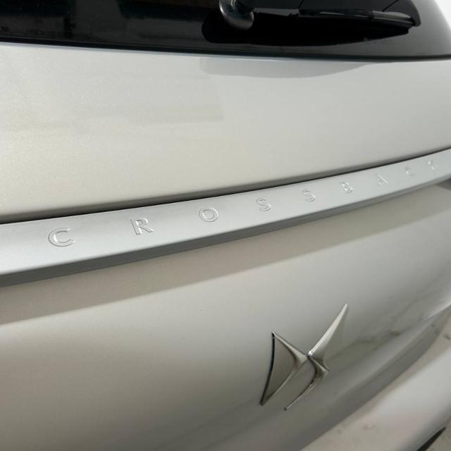 DS AUTOMOBILES DS 3 Crossback usata, con Sensori di parcheggio posteriori