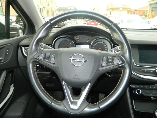 OPEL Astra usata, con Controllo trazione