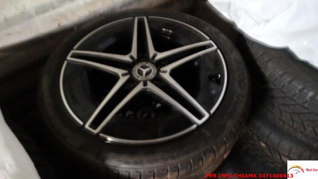 MERCEDES-BENZ C 300 usata 110