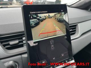 RENAULT Captur usata, con Park Distance Control