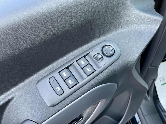 FIAT Doblo usata, con Controllo vocale
