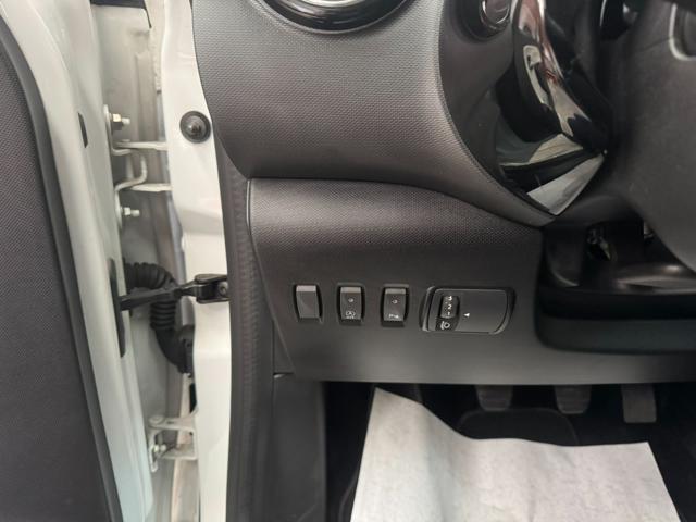 RENAULT Twingo usata, con Park Distance Control