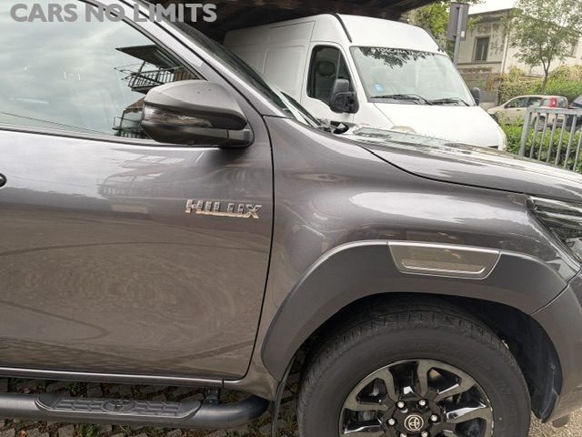 TOYOTA Hilux usata, con Sistema di navigazione
