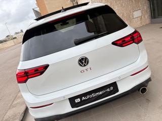 VOLKSWAGEN Golf usata, con Leve al volante