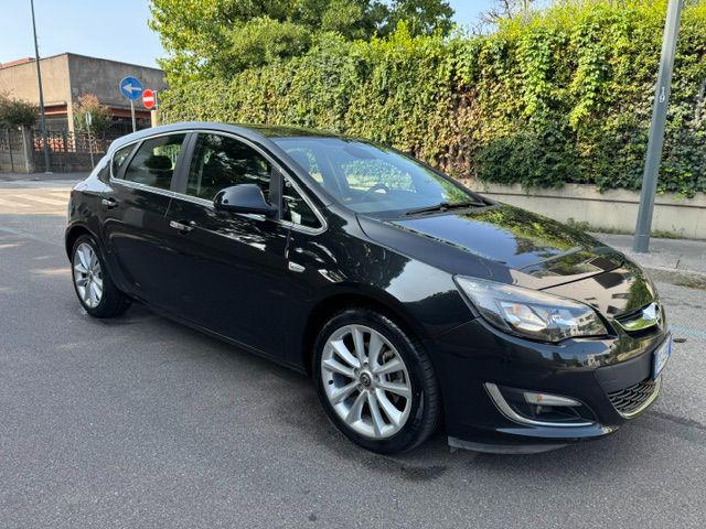 OPEL Astra usata, con Boardcomputer