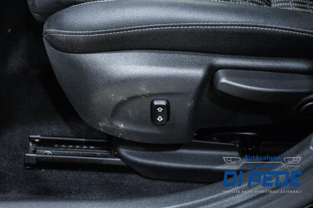 OPEL Astra usata, con MP3