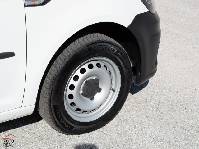 VOLKSWAGEN Caddy usata, con MP3