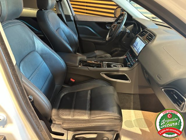 JAGUAR F-Pace usata, con USB
