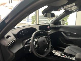 PEUGEOT 2008 usata, con MP3