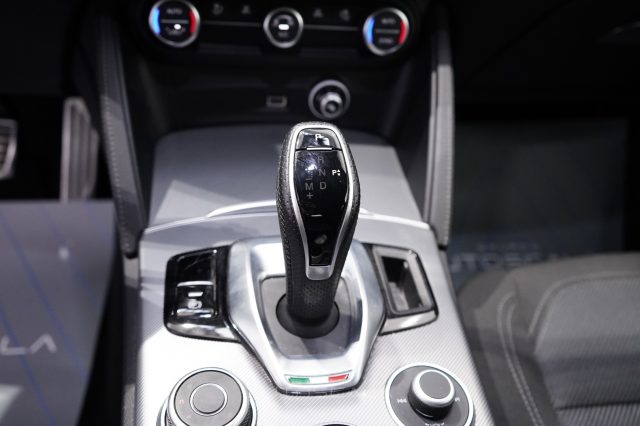 ALFA ROMEO Stelvio usata, con Luci diurne LED