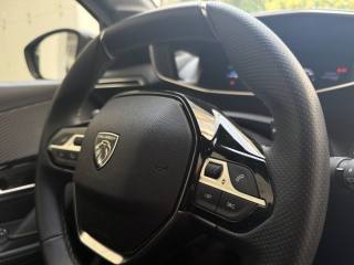 PEUGEOT 208 usata, con Sistema di navigazione