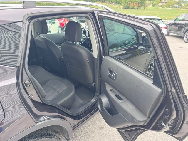 NISSAN Qashqai usata, con Vetri oscurati