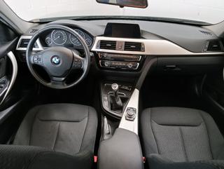 BMW 318 usata, con Controllo trazione