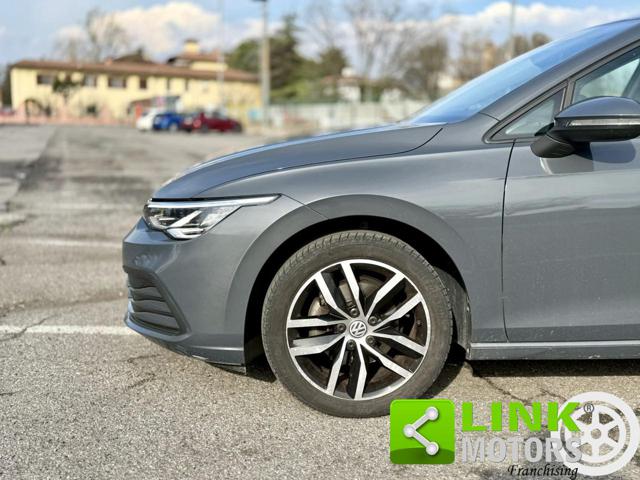 VOLKSWAGEN Golf usata, con Park Distance Control
