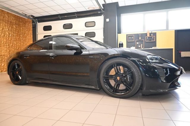 PORSCHE Taycan usata 99