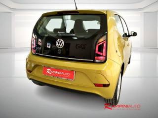 VOLKSWAGEN up! usata 8