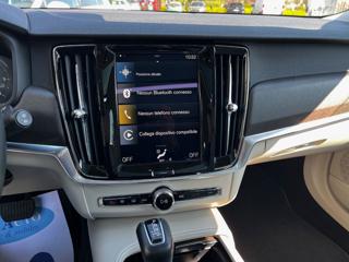 VOLVO V90 Cross Country usata, con Autoradio