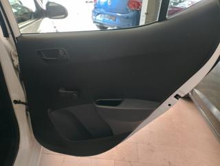 HYUNDAI i10 usata 23