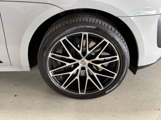 PORSCHE Macan usata, con Autoradio