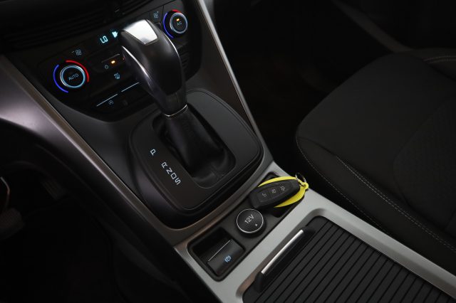 FORD Kuga usata 10