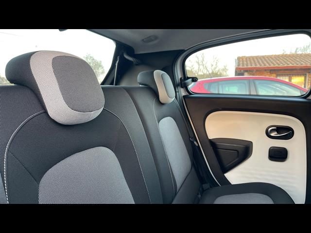 RENAULT Twingo usata, con Controllo automatico clima
