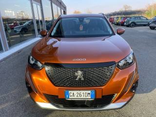 PEUGEOT 2008 usata, con Autoradio